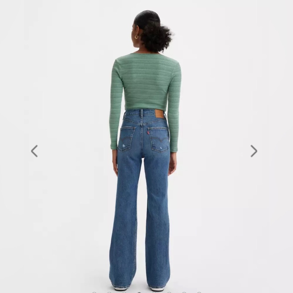 Levi’s High rise 70’s Flare Jeans 24x32 NWT - Picture 4 of 6